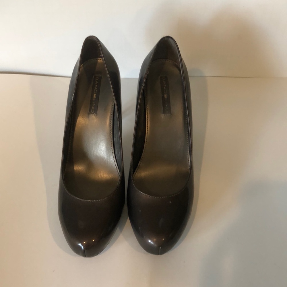 Closed to heel